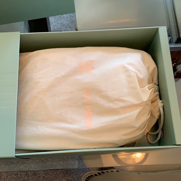 Ivy Park Forum Lo - NWT - Picture 4 of 7